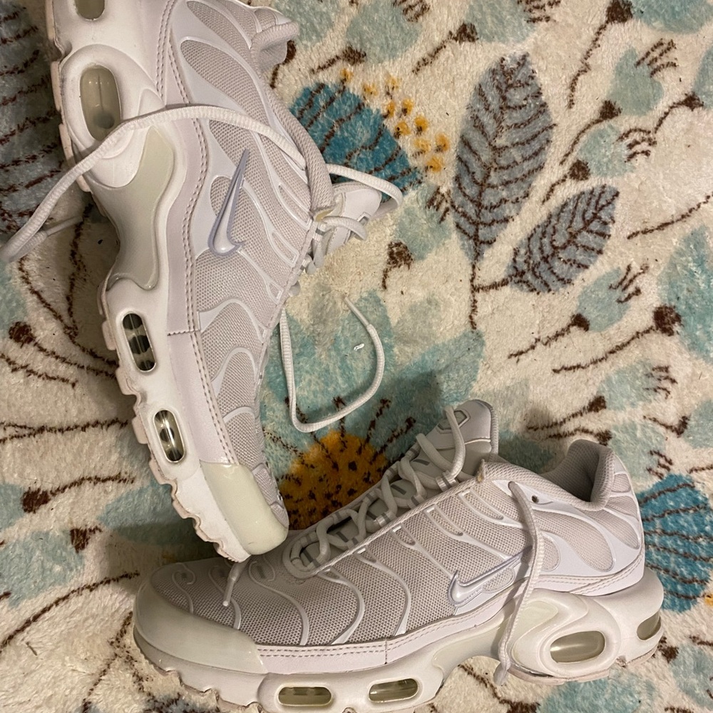 ❄️woman’s Nike air max plus - Picture 3 of 5